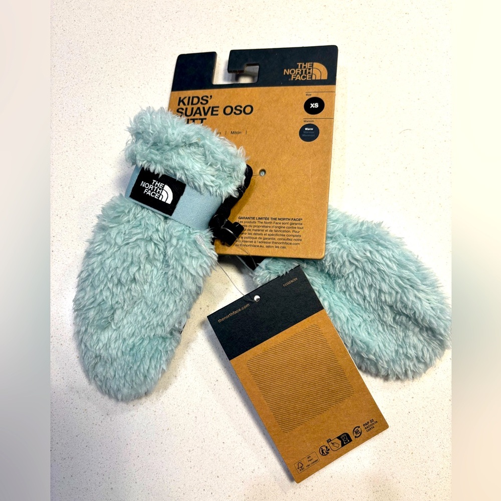 NWT- The North Face Kids’ Suave OSO Mitt